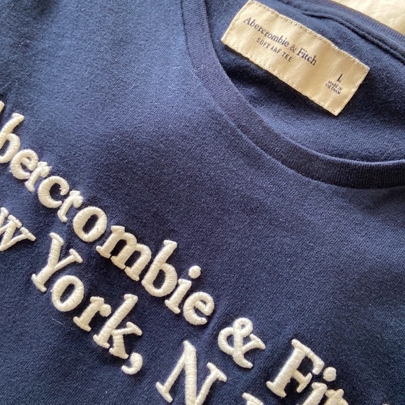 ABERCROMBIE A&F* Men’s Soft Tee- L - Picture 2 of 2